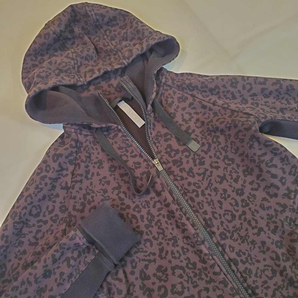 Athleta Triumph Printed Hoodie‎ Black Gray Leopard Women's Size Meduim Full Zip